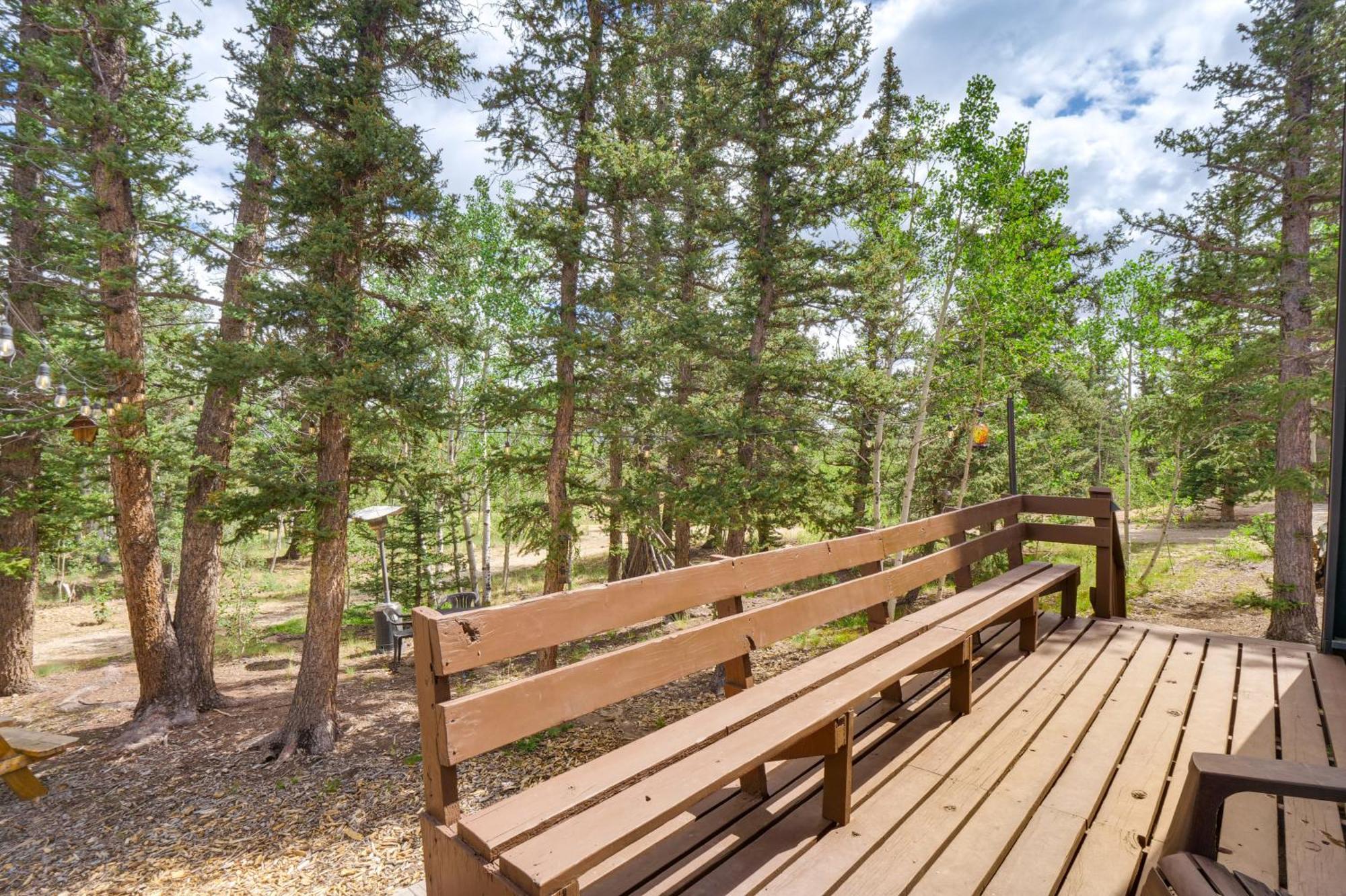 Sunny Muddy Moose Cabin With Fire Pit And Mtn Views! Villa Como Exterior photo